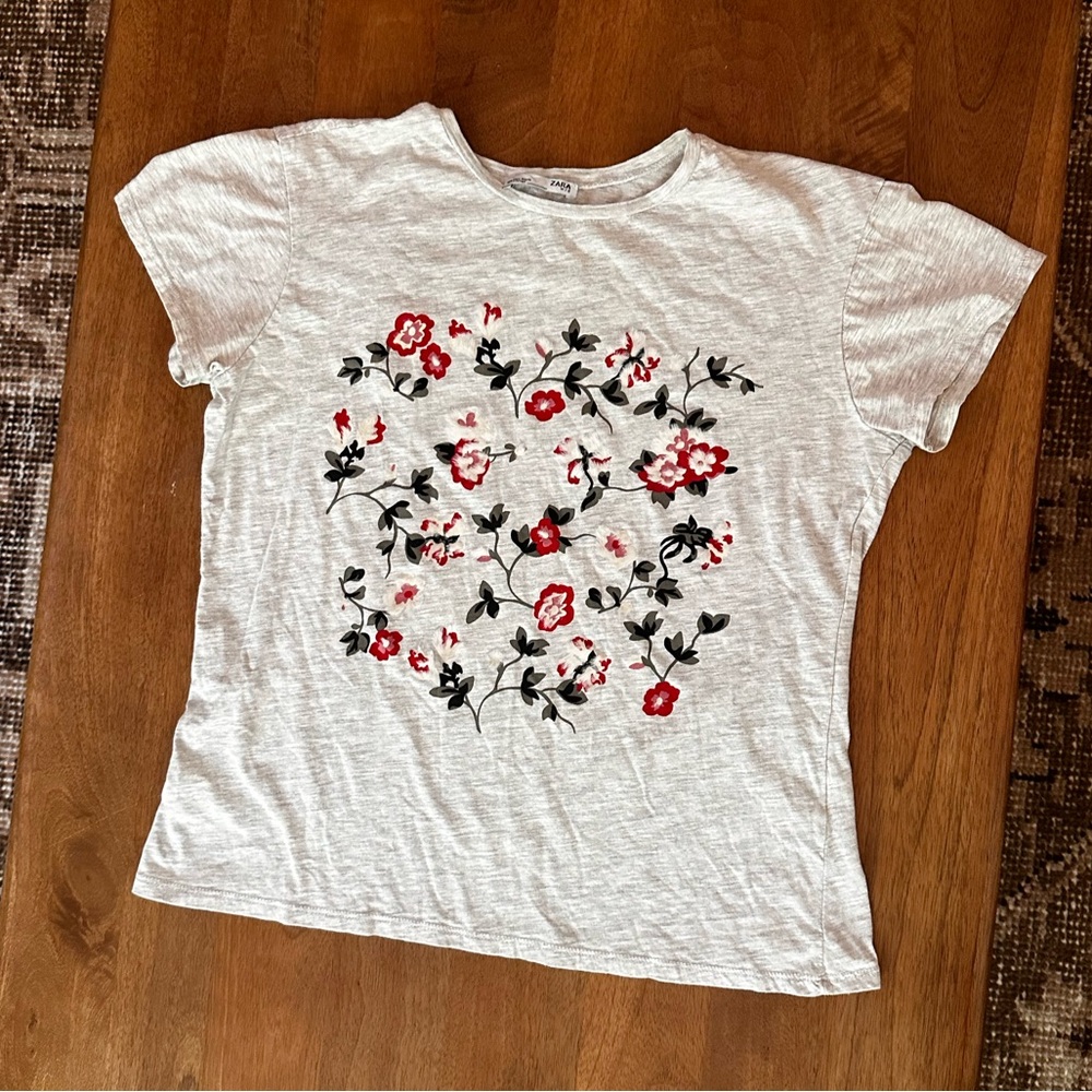 Zara Textured Floral Short Sleeve Tee